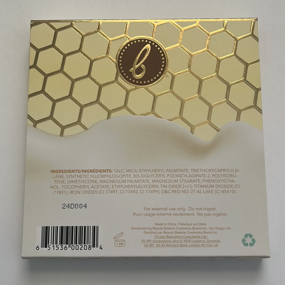 Makeup Bundle, NEW - Picture 5 of 16